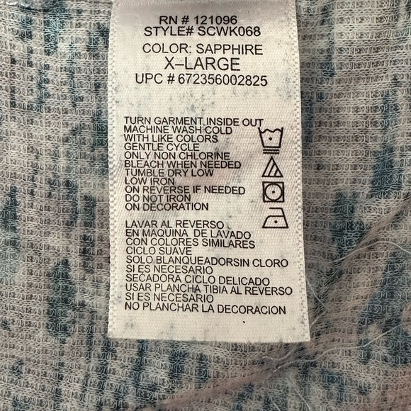 🦋KIARA long sleeve top round neckline rhinestone paisley pattern shapire SZ XL - Picture 6 of 7